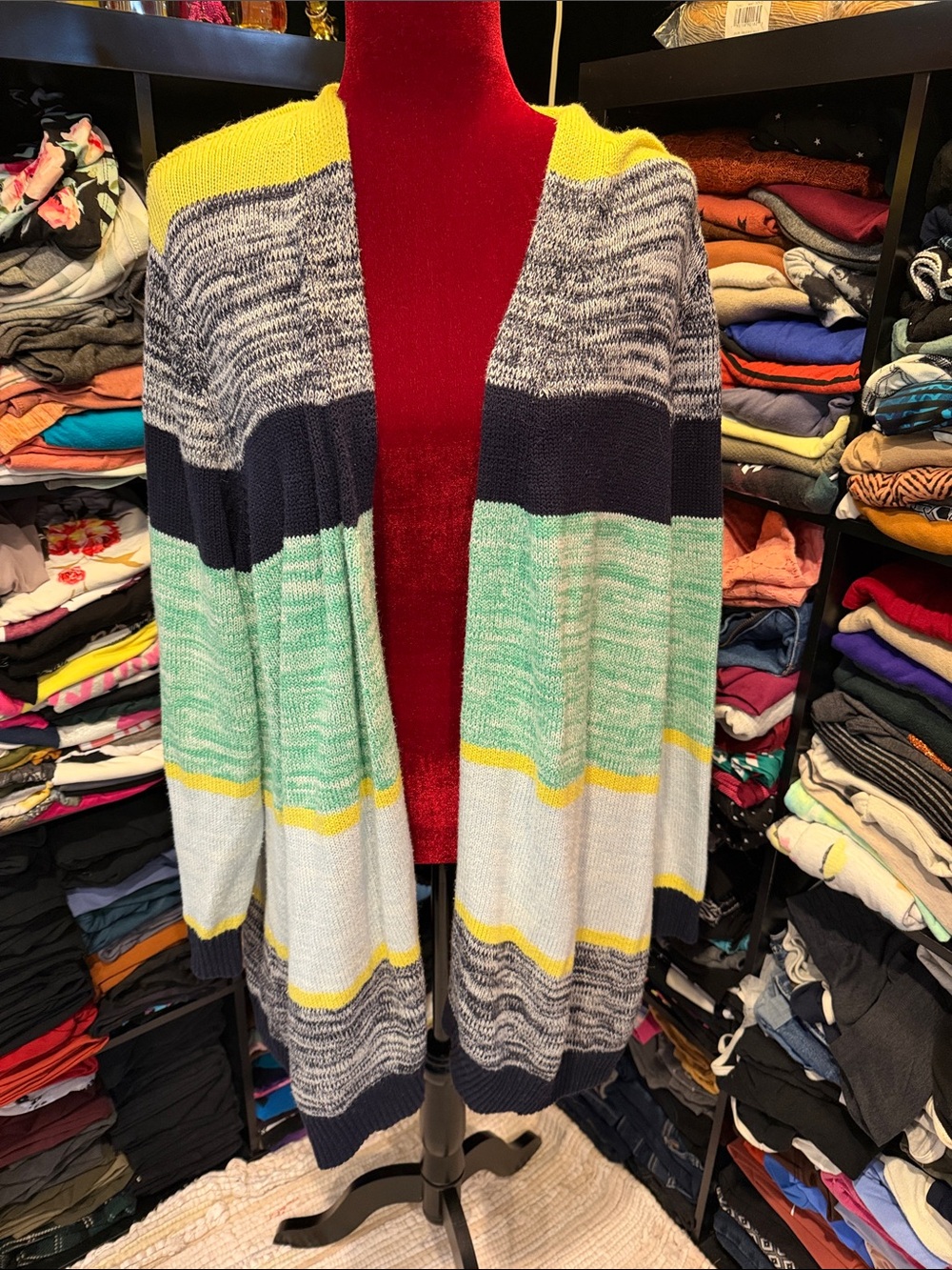 #581. Colorblock cardigan. Lane Bryant 26/28. 3x